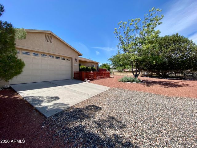 4615 E GERONIMO Road, Rimrock, AZ 86335