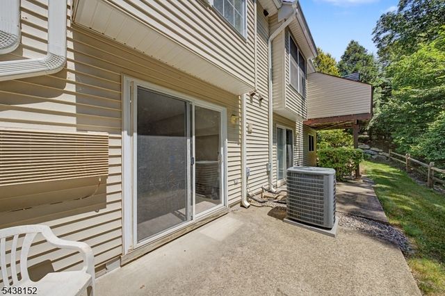 122 Richmond Rd, West Milford Twp., NJ 07480