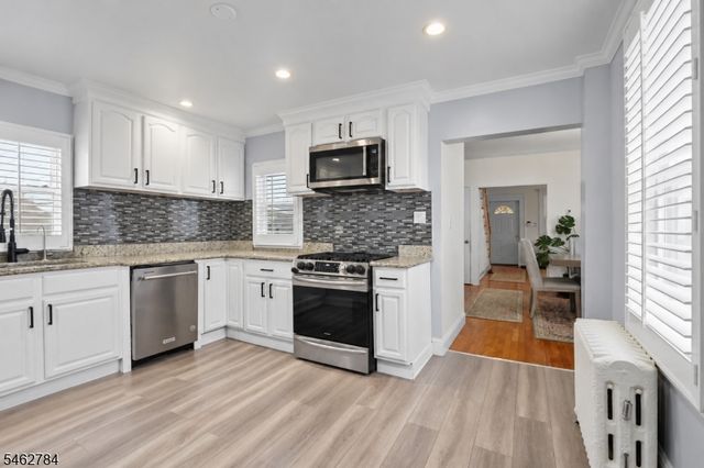 35 Clinton St, Bloomfield Twp., NJ 07003