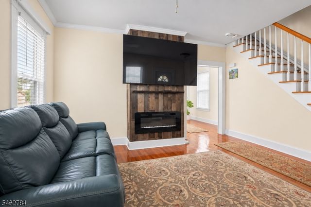 35 Clinton St, Bloomfield Twp., NJ 07003
