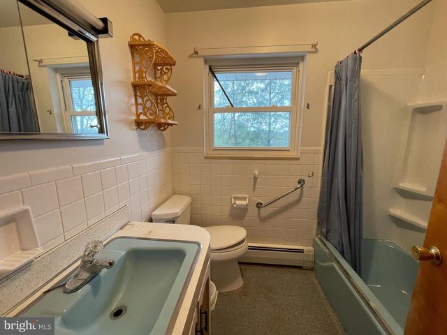 11809 BAYBERRY AVE, Cumberland, MD 21502