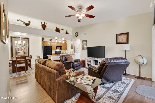 10136 E SOUTHERN Avenue 2061, Mesa, AZ 85209