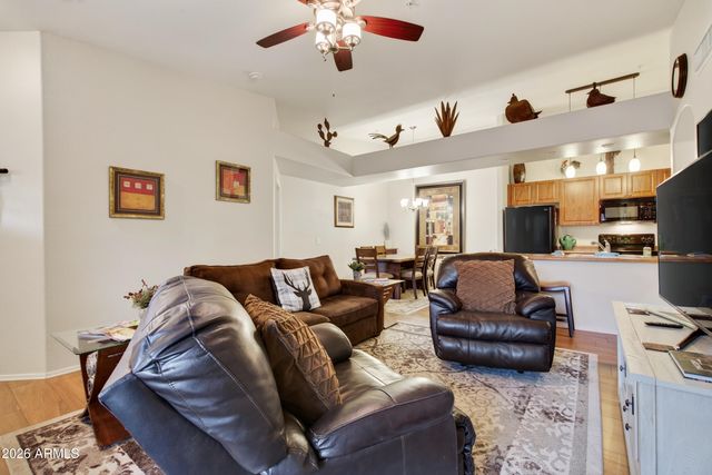10136 E SOUTHERN Avenue 2061, Mesa, AZ 85209