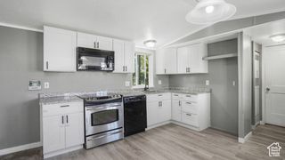 193 DARLINGTON WAY #193, Layton, UT 84041