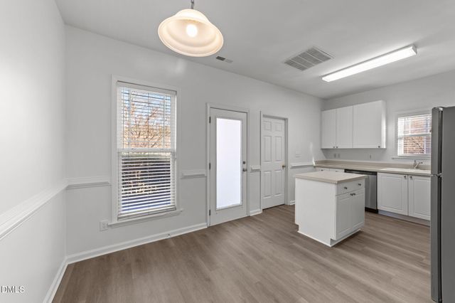 204 Mccarthy Drive, Clayton, NC 27527