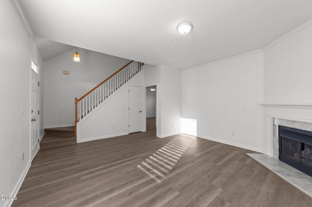 204 Mccarthy Drive, Clayton, NC 27527