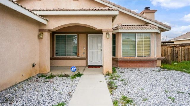 15460 Guava, Victorville, CA 92394