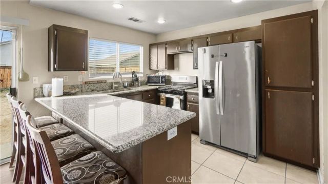 15460 Guava, Victorville, CA 92394