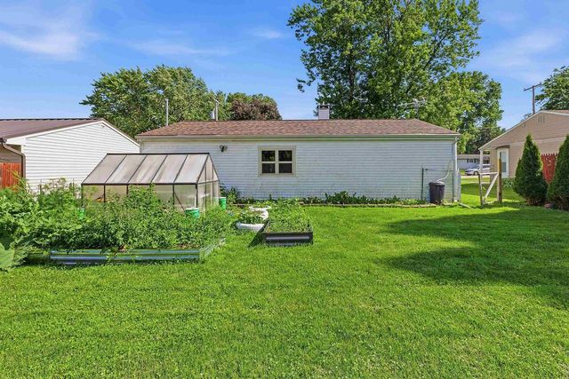 140 Wisconsin Street, Beaver Dam, WI 53916