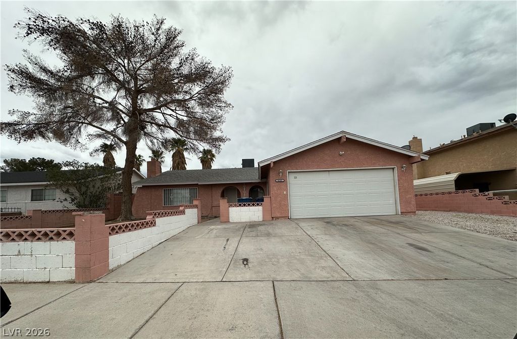 6161 Forest Park Drive, Las Vegas, NV 89156 — exterior