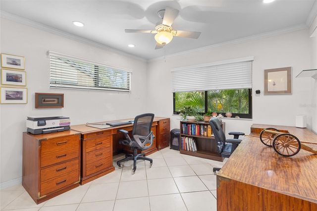 1702 GLENHOUSE DRIVE 410, Sarasota, FL 34231