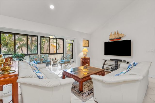 1702 GLENHOUSE DRIVE 410, Sarasota, FL 34231