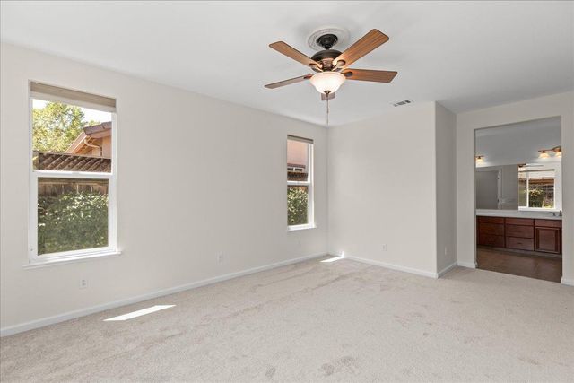 375 Applegate Dr, Oakdale, CA 95361