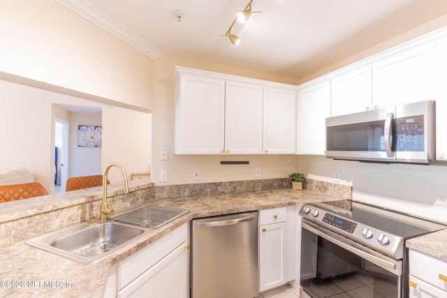 10961 BURNT MILL Road 734, Jacksonville, FL 32256