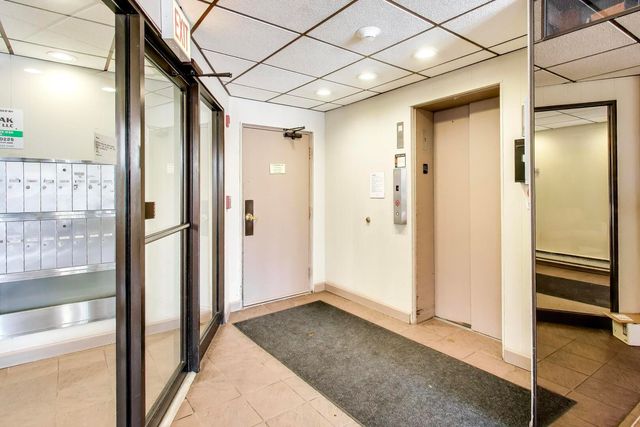 2325 N Neva Avenue 302B, Chicago, IL 60707