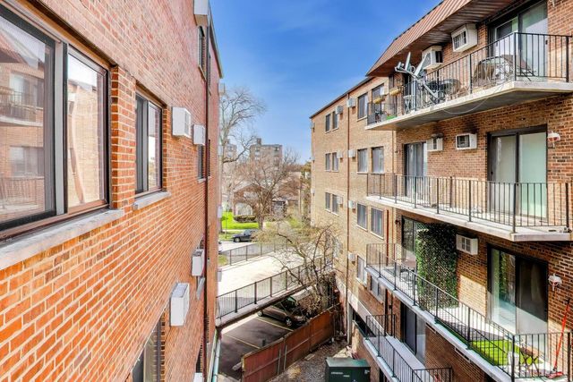 2325 N Neva Avenue 302B, Chicago, IL 60707