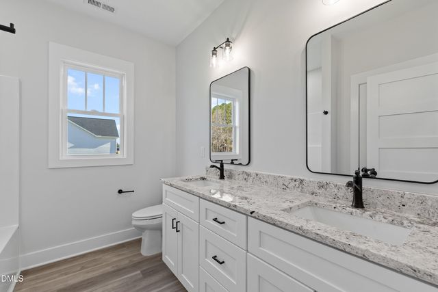 9462 Turkey Way, Middlesex, NC 27557