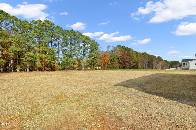 9462 Turkey Way, Middlesex, NC 27557