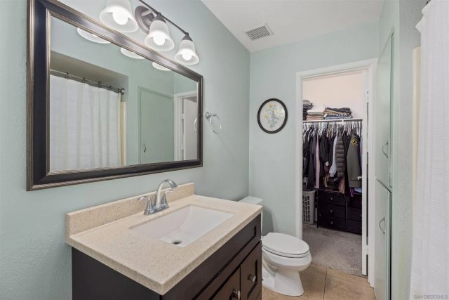 10331 Santana Ranch Drive, Santee, CA 92071