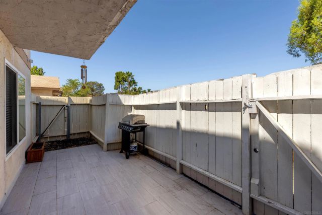 10331 Santana Ranch Drive, Santee, CA 92071