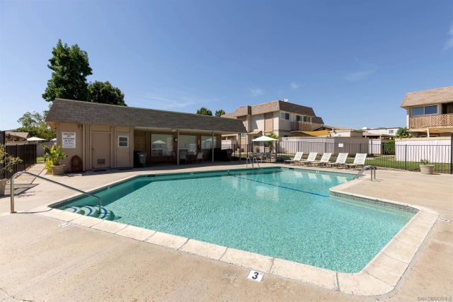 10331 Santana Ranch Drive, Santee, CA 92071