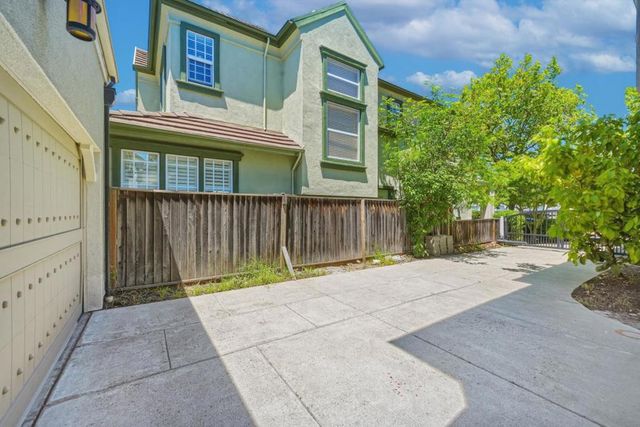 33262 Martin Street, Fremont, CA 94555