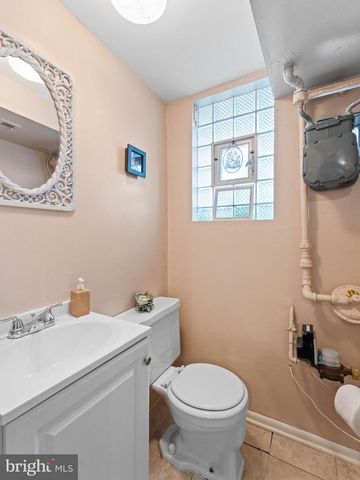 3327 KAYFORD CIR, Philadelphia, PA 19114