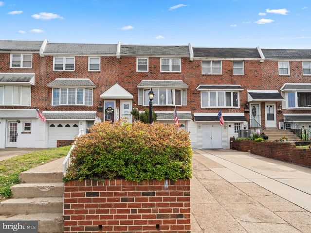 3327 KAYFORD CIR, Philadelphia, PA 19114