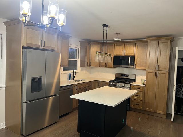 903 Porter Street, Lemont, IL 60439