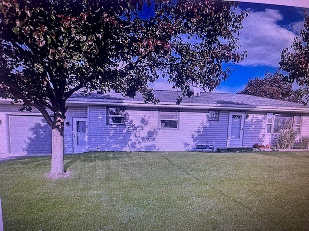 903 Porter Street, Lemont, IL 60439