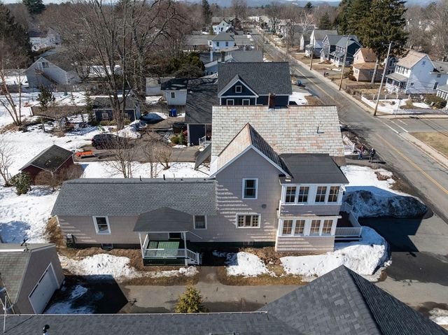 40 Clark St, Easthampton, MA 01027