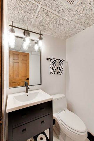 2N771 Anderson Court, West Chicago, IL 60185