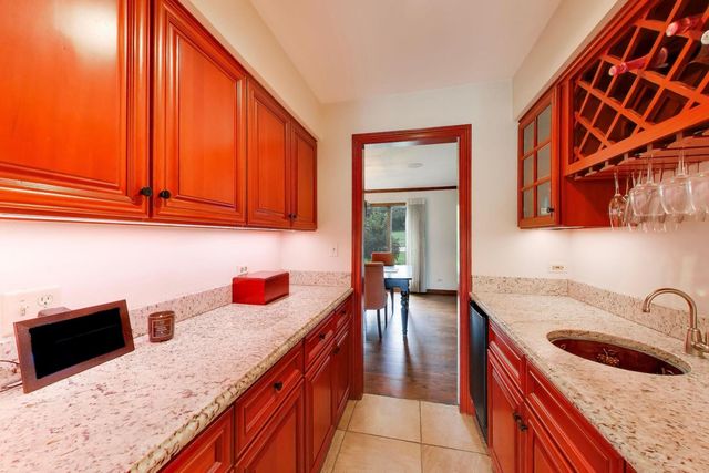 2N771 Anderson Court, West Chicago, IL 60185