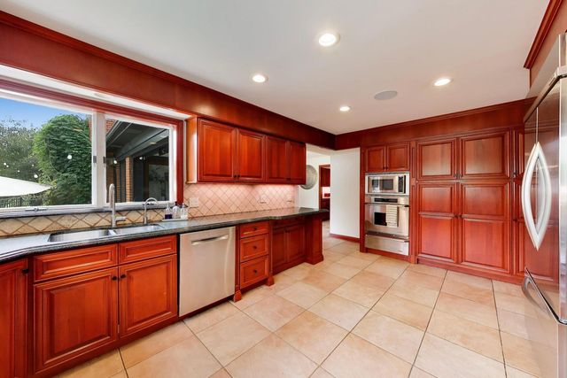 2N771 Anderson Court, West Chicago, IL 60185