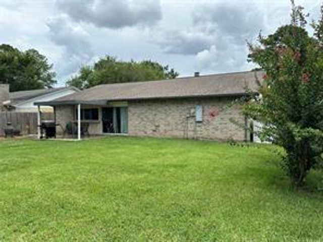 18147 Tall Cypress Drive, Spring, TX 77388