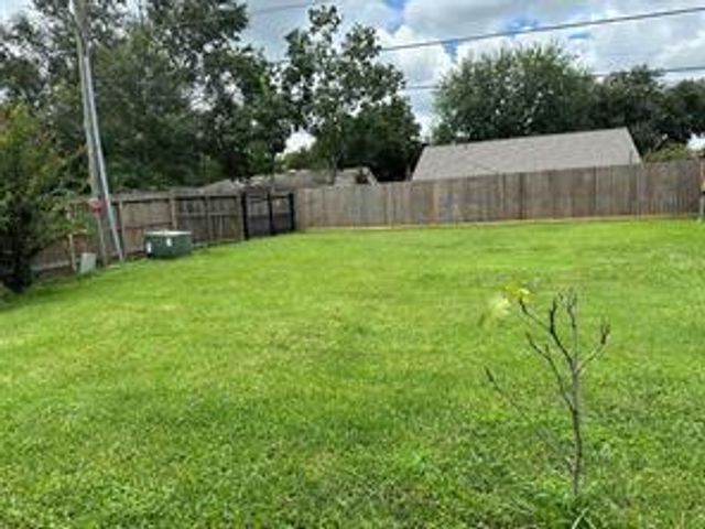 18147 Tall Cypress Drive, Spring, TX 77388