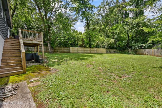 1717 Penwood Drive, Knoxville, TN 37922