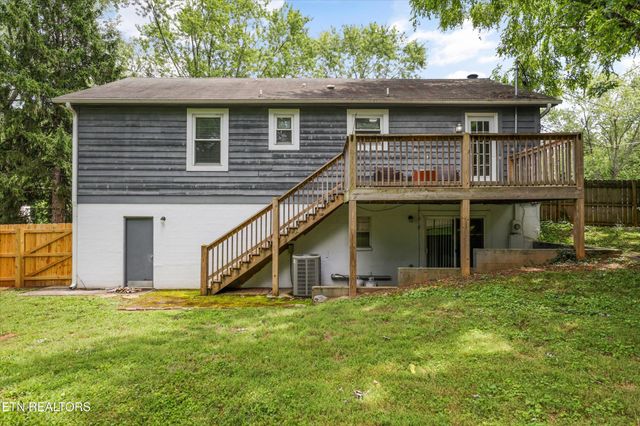 1717 Penwood Drive, Knoxville, TN 37922