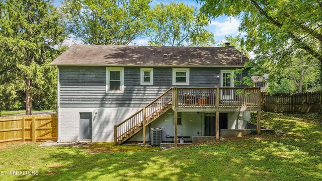 1717 Penwood Drive, Knoxville, TN 37922