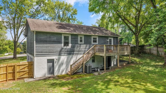 1717 Penwood Drive, Knoxville, TN 37922