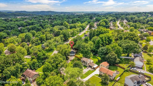 1717 Penwood Drive, Knoxville, TN 37922