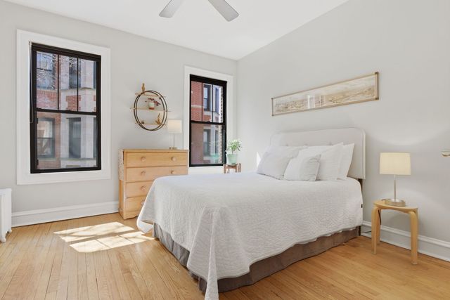 7639 N Eastlake Terrace 2B, Chicago, IL 60626