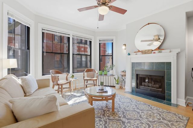 7639 N Eastlake Terrace 2B, Chicago, IL 60626