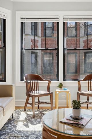 7639 N Eastlake Terrace 2B, Chicago, IL 60626