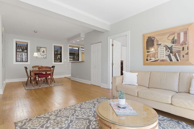 7639 N Eastlake Terrace 2B, Chicago, IL 60626