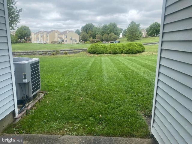 113 N PARK RD, Newtown, PA 18940