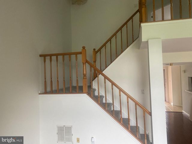 113 N PARK RD, Newtown, PA 18940