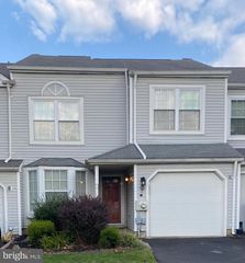 113 N PARK RD, Newtown, PA 18940