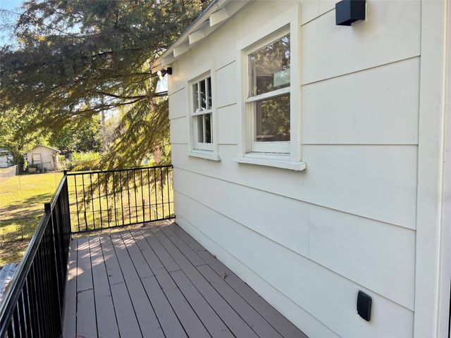 607 Westford Street A, Houston, TX 77022