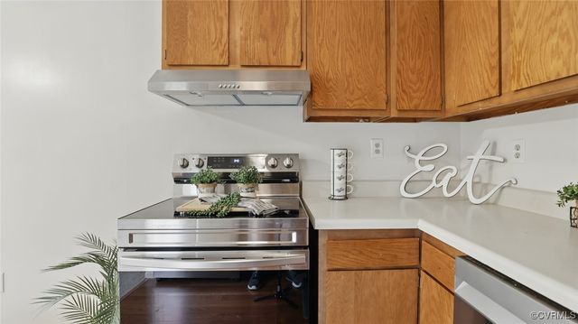 831 Winnetka Ave, Henrico, VA 23227